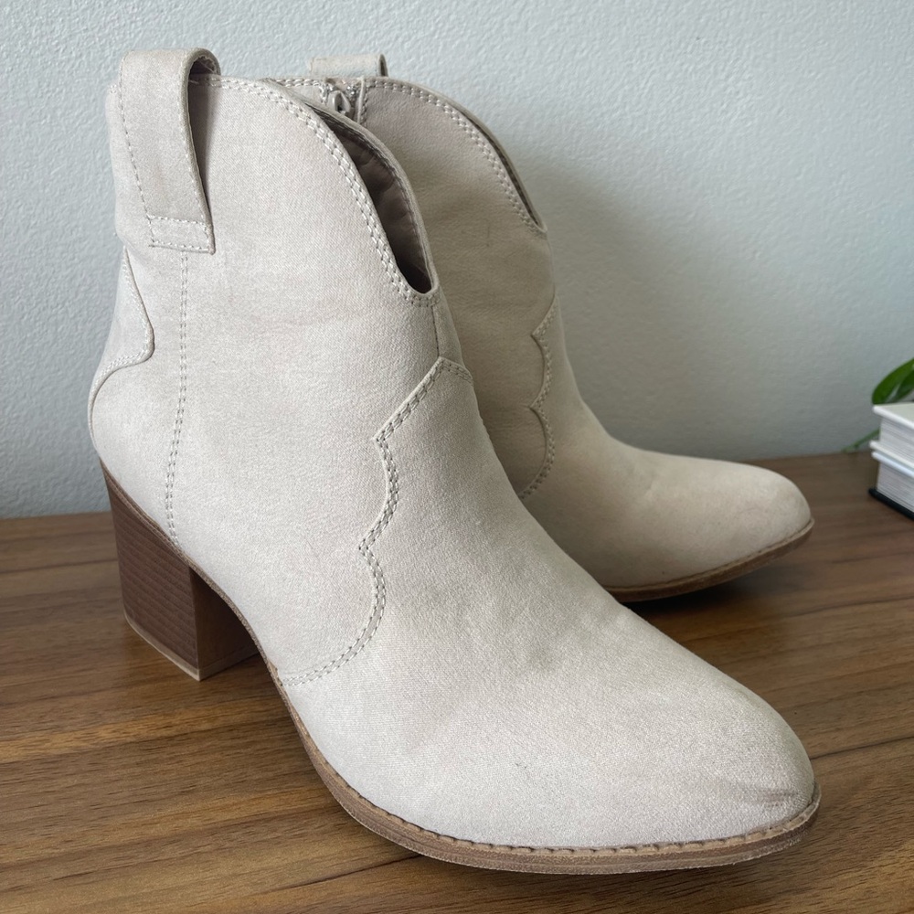 Women's Cream Ankle Boots